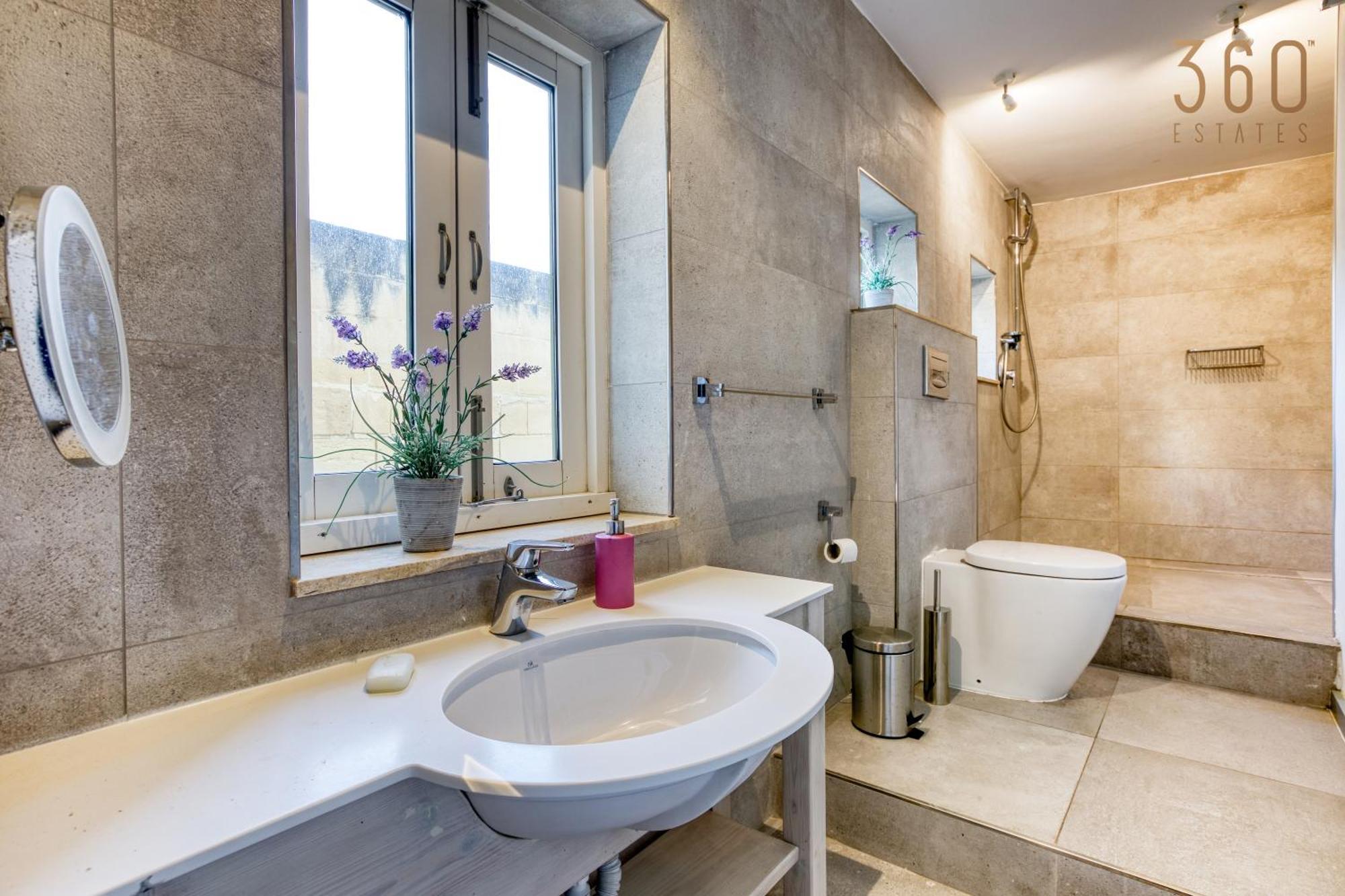 Comfortable 1Br Home With Maltese Balcony In Valletta By 360 Estates Zewnętrze zdjęcie