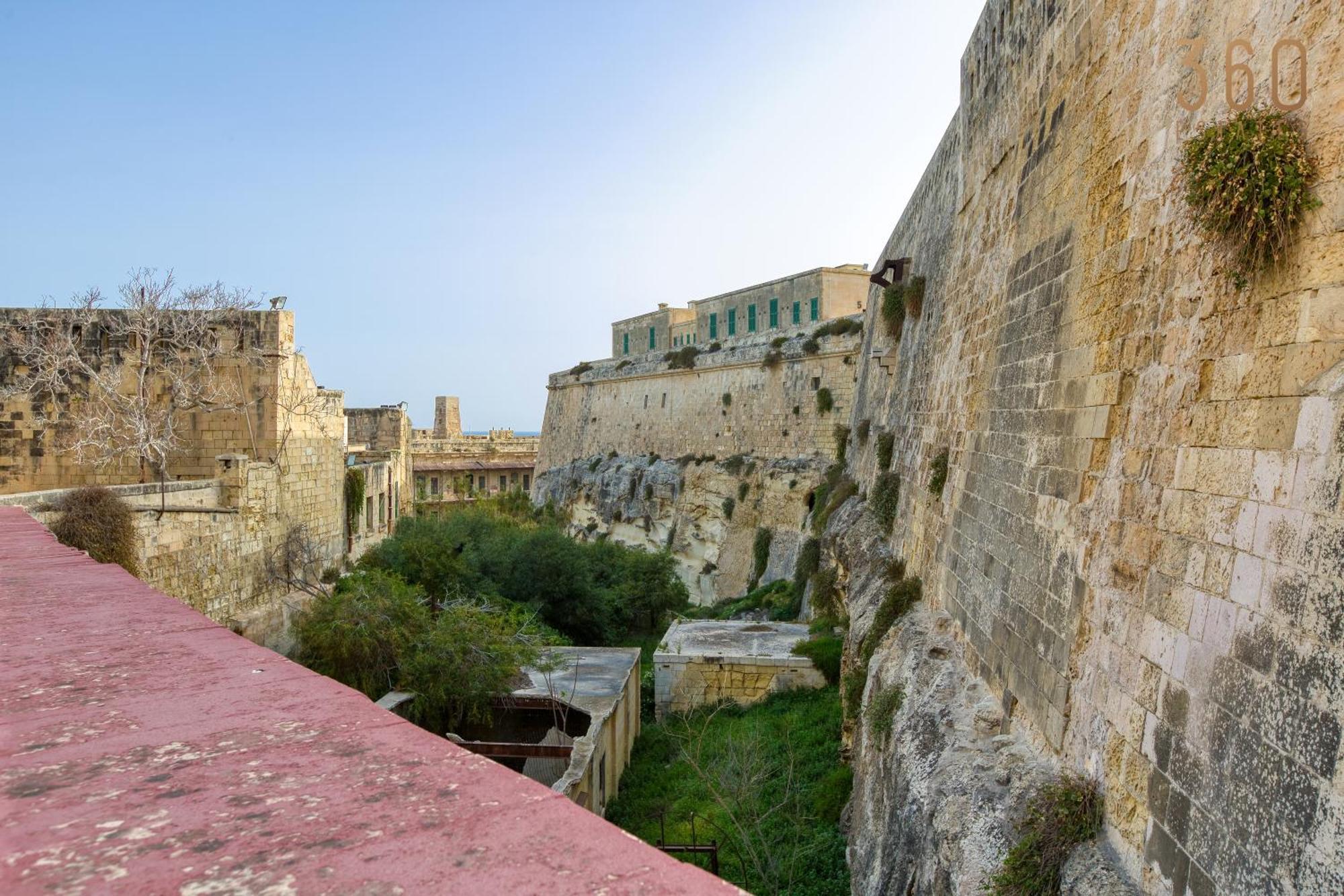 Comfortable 1Br Home With Maltese Balcony In Valletta By 360 Estates Zewnętrze zdjęcie